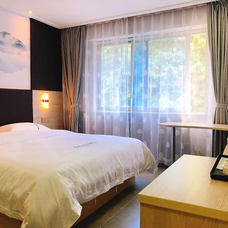 Shenzhen Hualian Boutique Hotel Екстериор снимка